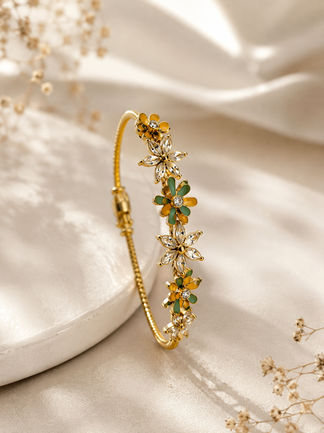 Dainty Floral Bracelet