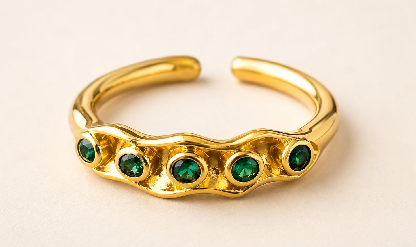 Minimal Emerald Wave Ring | Adjustable | Anti Tarnish
