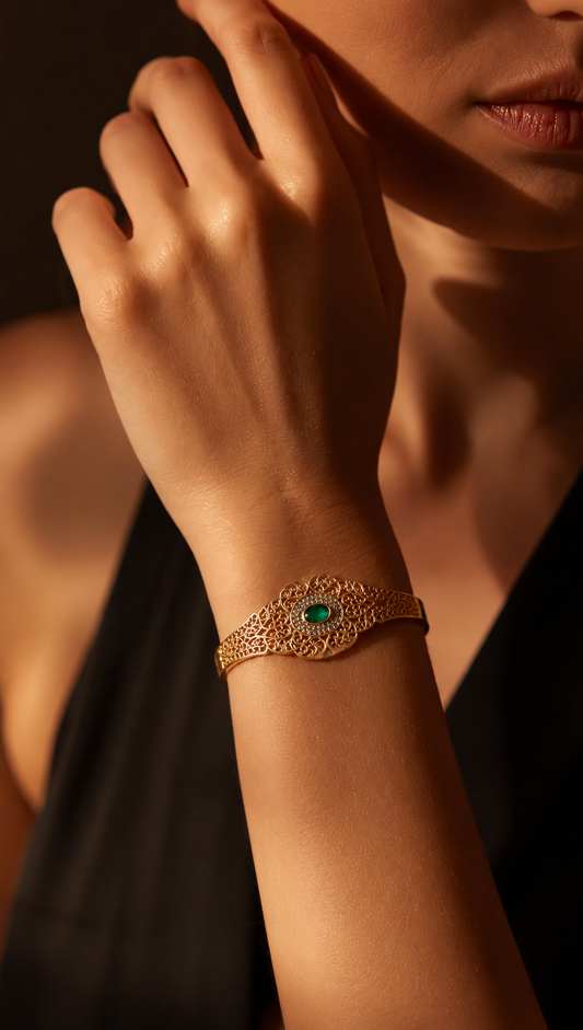Emerald Statement Kada