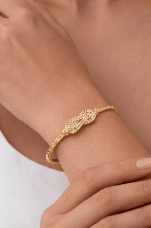 Adjustable Anti Tarnish Infinity Loop Bracelet
