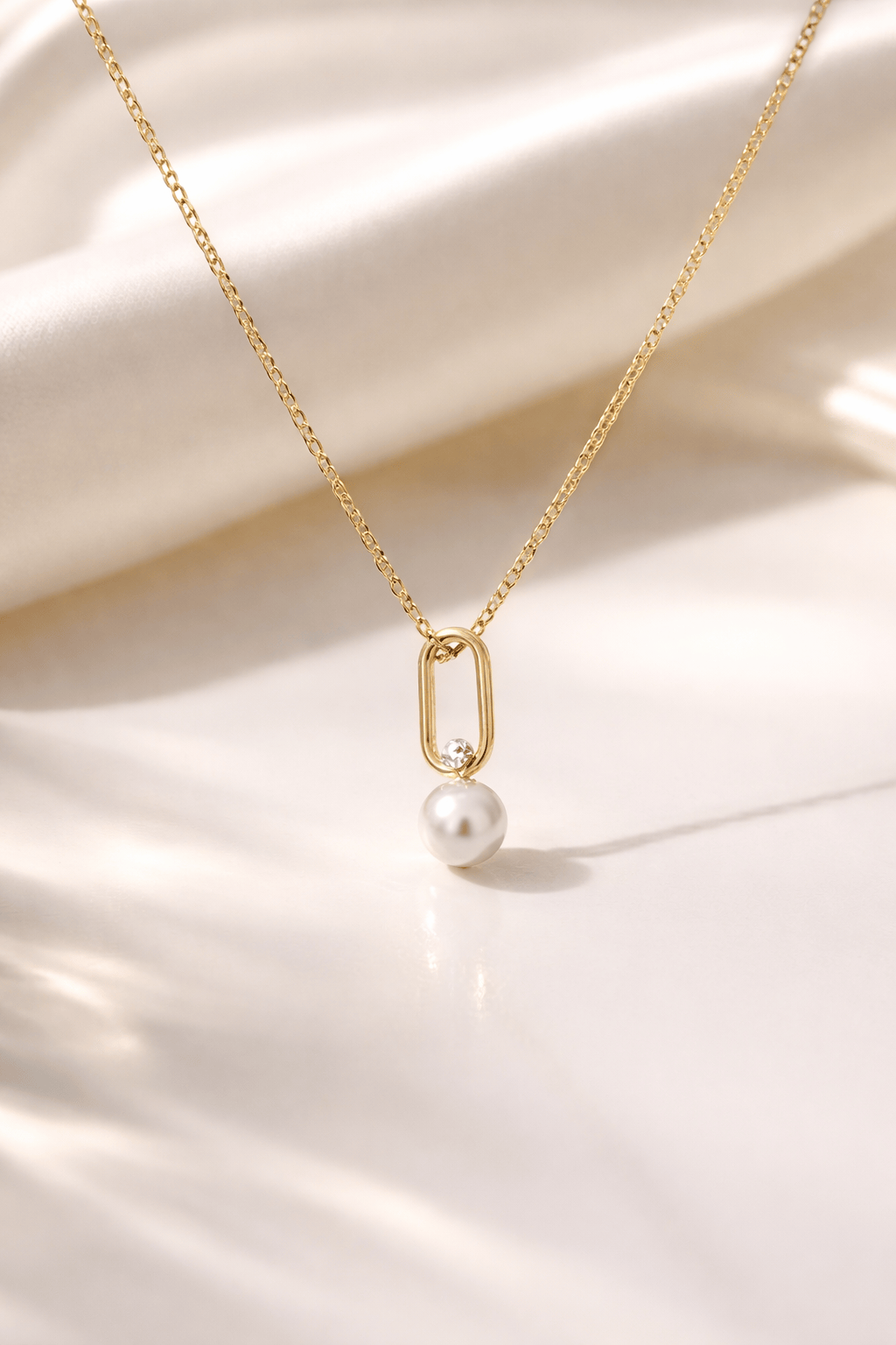 Celeste Pearl Link Pendant, Anti Tarnish