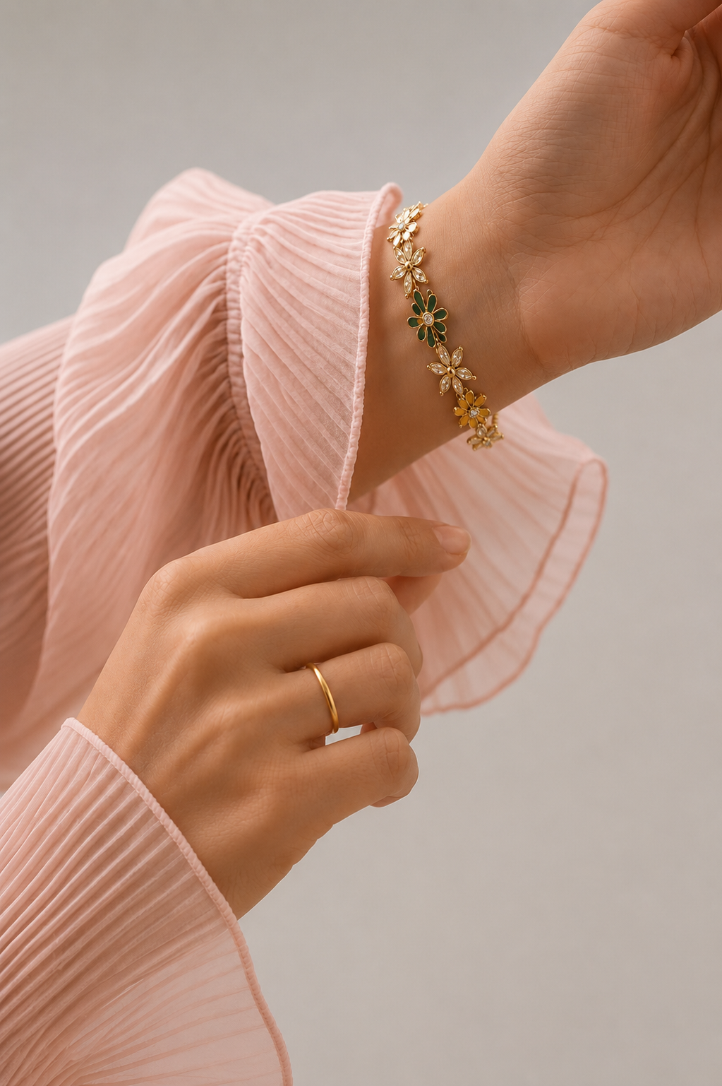 Dainty Floral Bracelet
