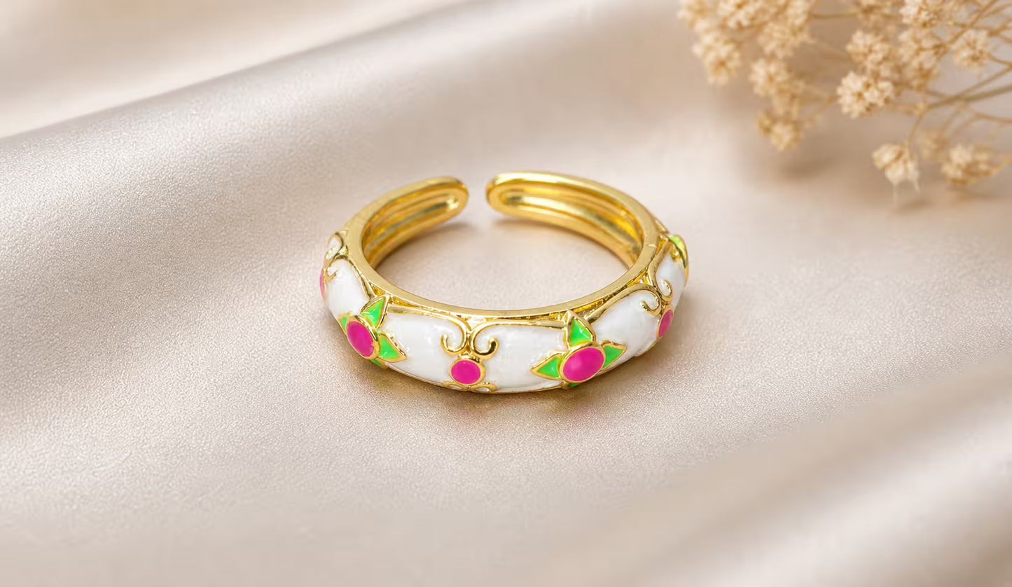 Adjustable White Meenakari Ring