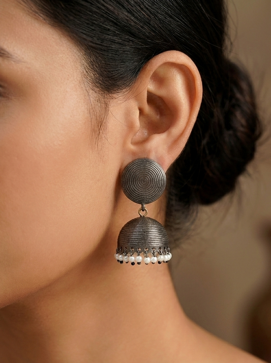 Black Spiral Dome Jhumka